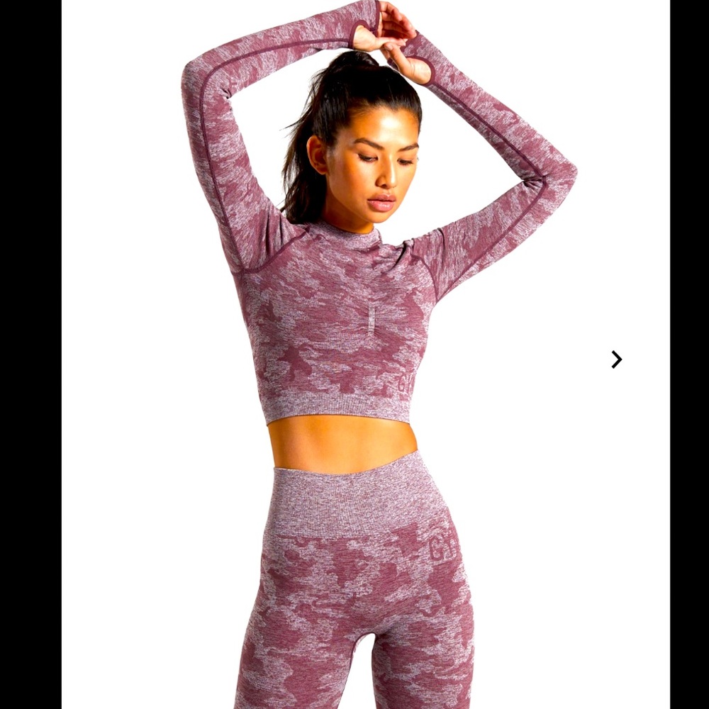 Camo seamless long sleeve crop top